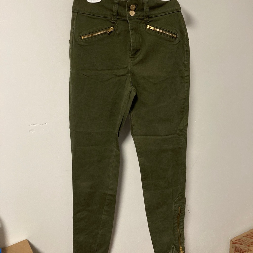 New York and Company Jennifer Hudson Pants